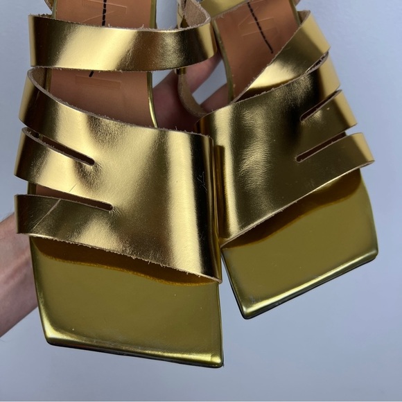 Ganni 2022 Square Toe Gold Strappy Kitten Heel Sandals - Picture 4 of 9